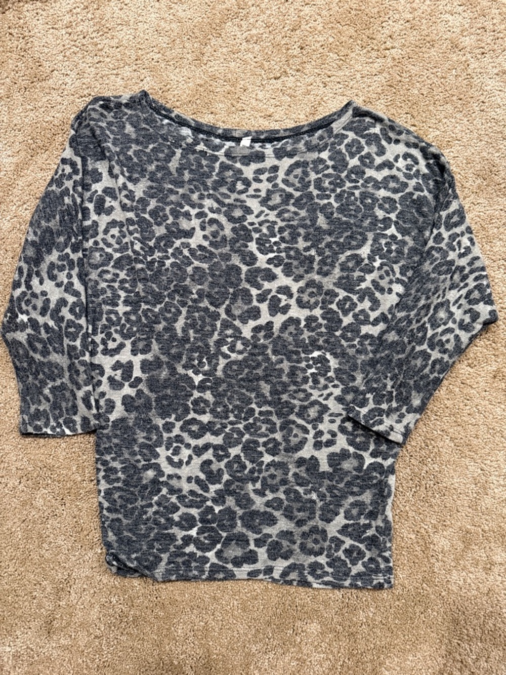 mts Gray & Charcoal Leopard Print Boatneck Pullover